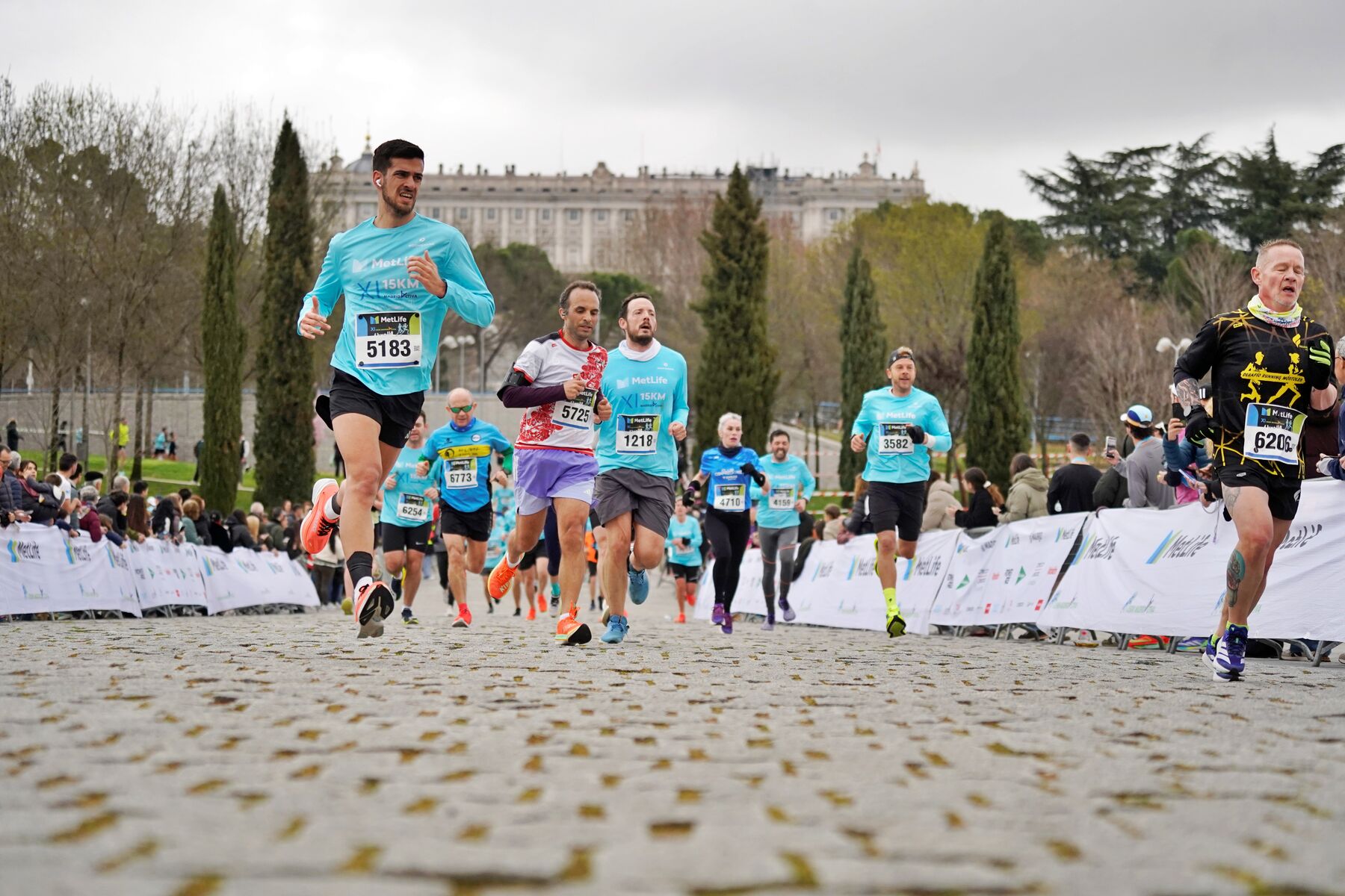 Álvaro running a race in Madrid